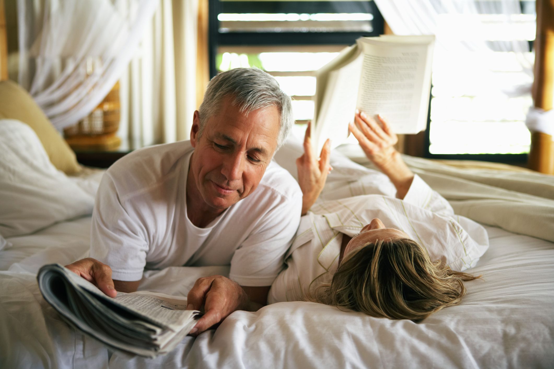 The 10 Best Marriage Books For Couples Of 21
